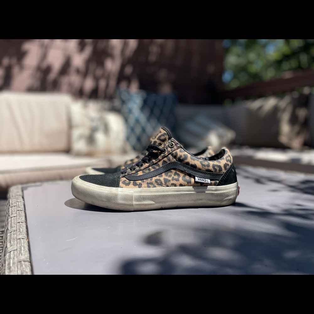 custom pro womens vans
